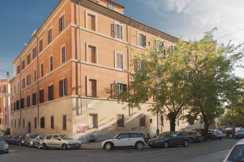 Fl Apartments Charming Flat In The Heart Of Trastevere Roma Esterno foto